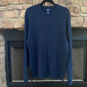 NWT Basic Editions Dark Blue Cable Knit Sweater. Size Large